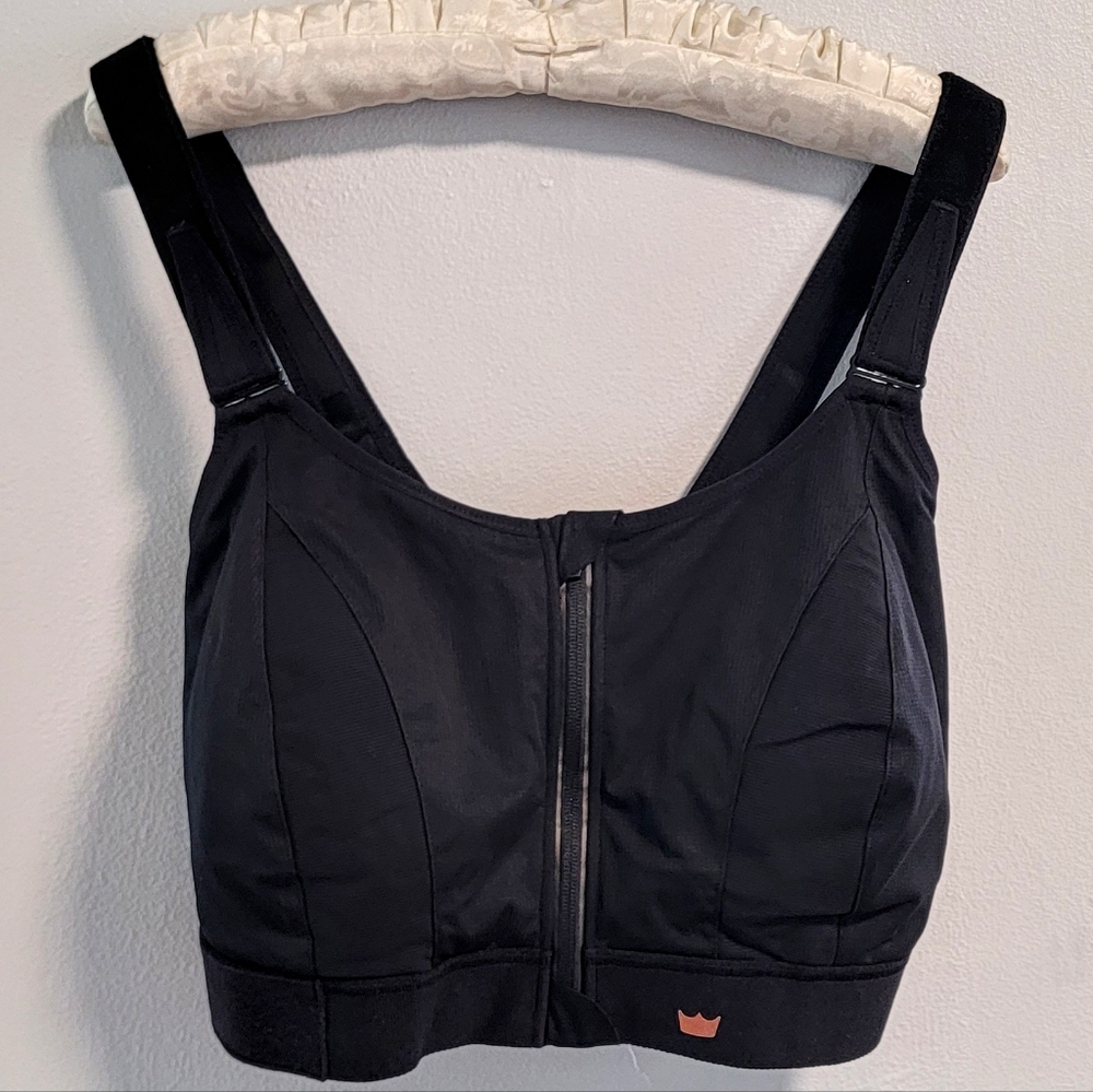 NWOT 6Lux Shefit High Impact Padded Sports Athletic Performance Support Busty